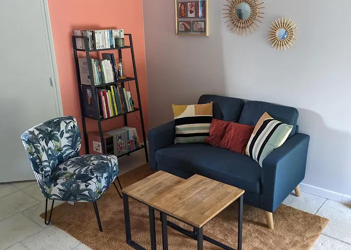 Joli Studio A La Campagne